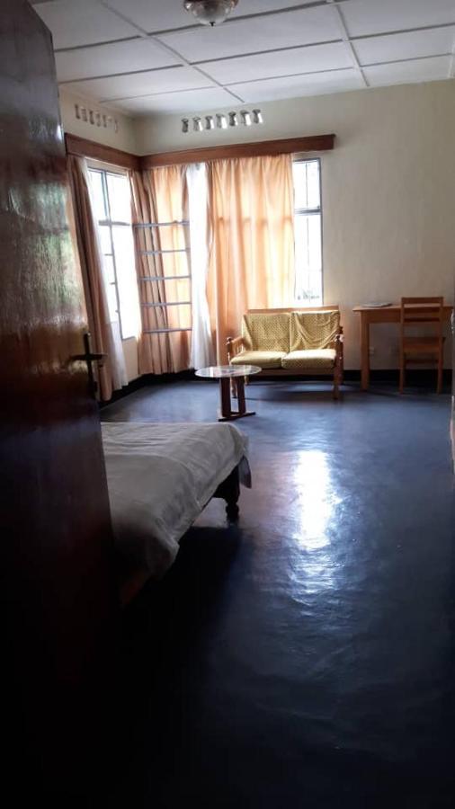 Maddy'S Kitchen And Accomodation Gisenyi Eksteriør billede
